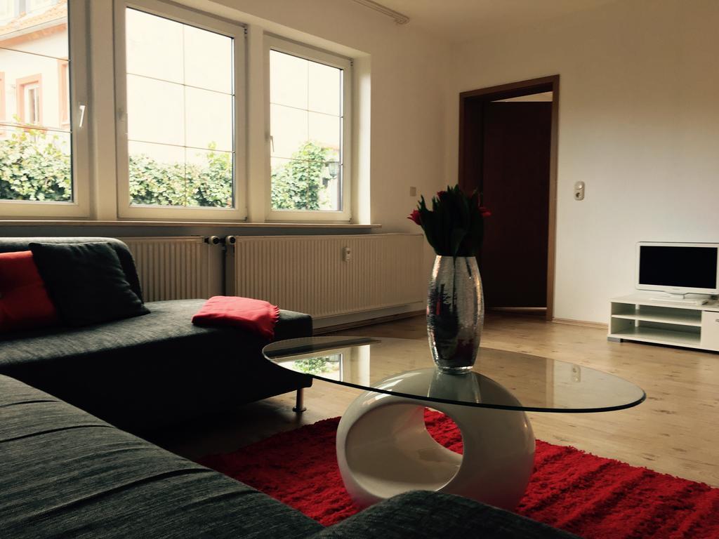 Ferienwohnung In Domnaehe エアフルト エクステリア 写真